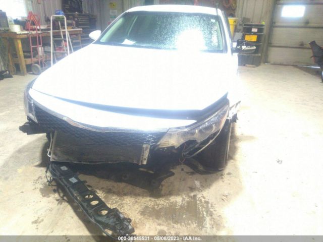 5XXGT4L30GG082016 KIA Optima Lx