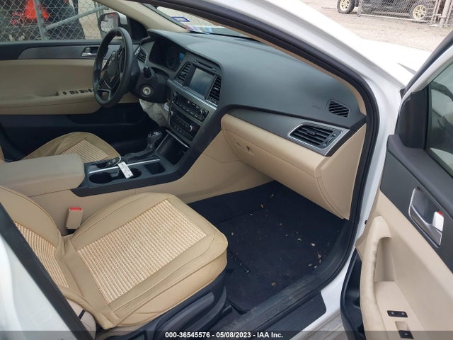 Hyundai SONATA SE 2017 5NPE24AF1HH437384 Image 6