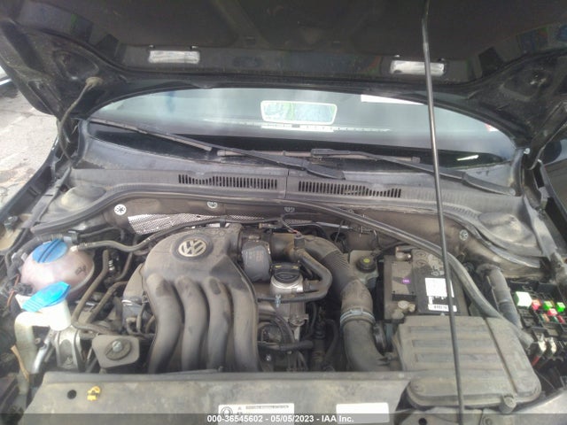3VW2K7AJ4EM335542 Volkswagen Jetta Sedan S