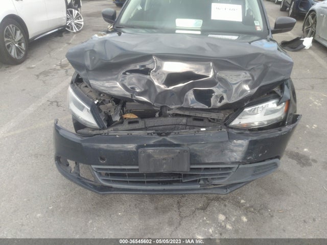 3VW2K7AJ4EM335542 Volkswagen Jetta Sedan S