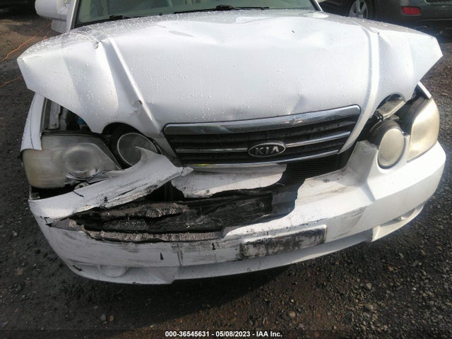 2005 KIA OPTIMA LX/EX VIN: KNAGD126555384293