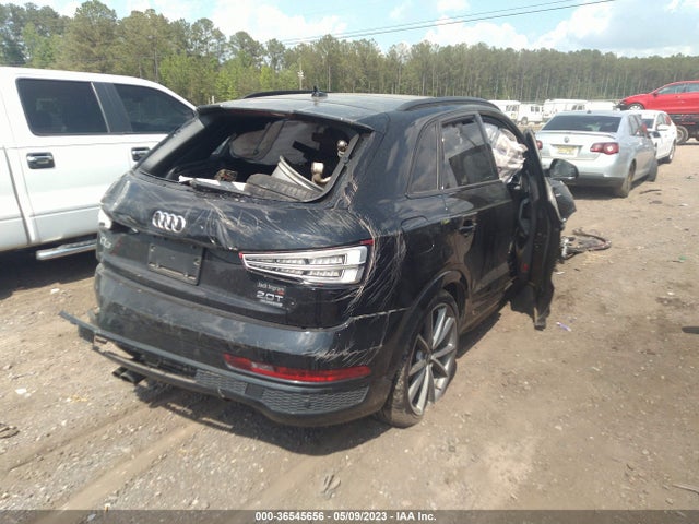 WA1JCCFS1JR019007 Audi Q3 Premium Plus