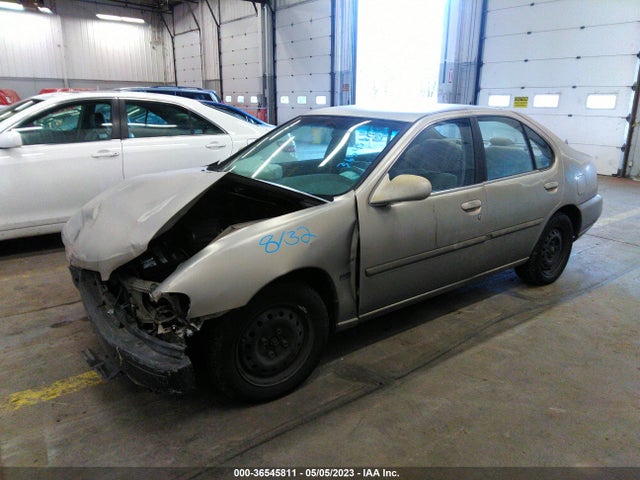 2001 NISSAN ALTIMA GXE VIN: 1N4DL01D71C217447