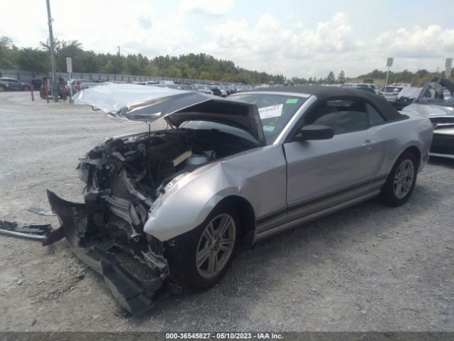 1ZVBP8EM8E5258014 Ford Mustang V6
