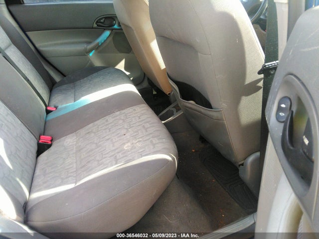 2005 FORD FOCUS S/SE/SES VIN: 1FAFP34N15W284827