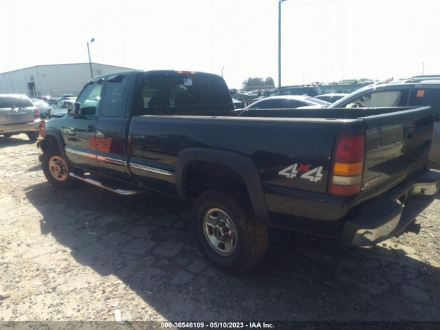 2001 GMC SIERRA 2500HD SLE VIN: 1GTHK29111E330495