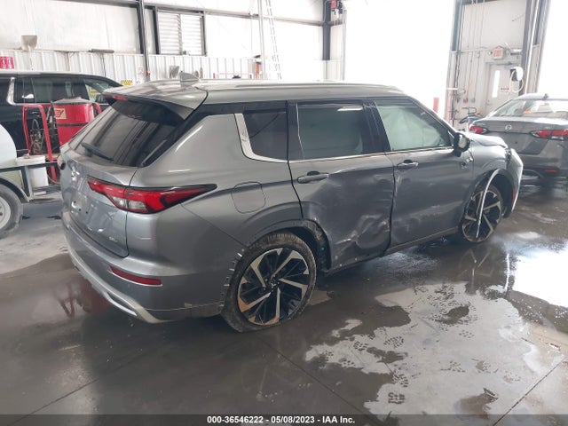 JA4J3VA86NZ086800 Mitsubishi Outlander Sel