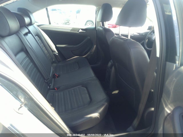 3VWL07AJ9EM374136 Volkswagen Jetta Sedan Sel