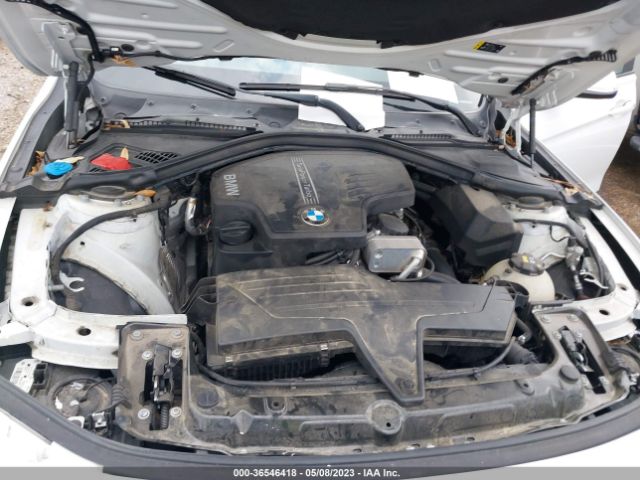WBA8E1G51HNU13276 BMW 3 Series 320i