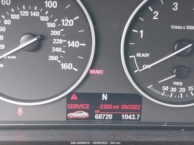 WBA8E1G51HNU13276 BMW 3 Series 320i