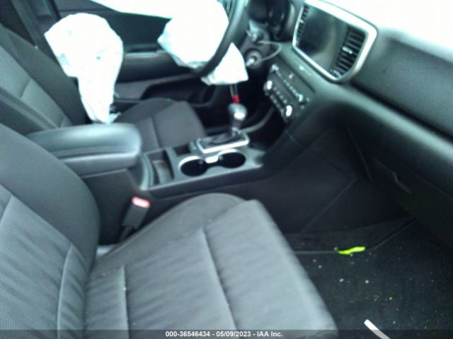 KNDPMCAC6L7715969 KIA Sportage Lx