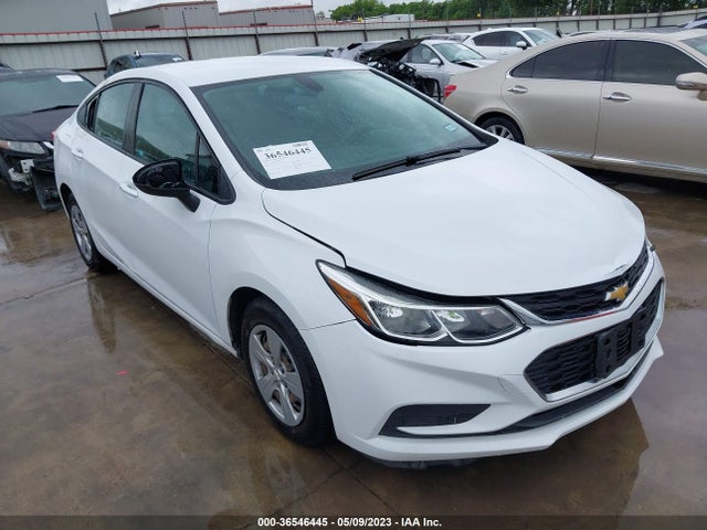 Chevrolet CRUZE LS 2017 1G1BC5SM2H7112145 Image 1