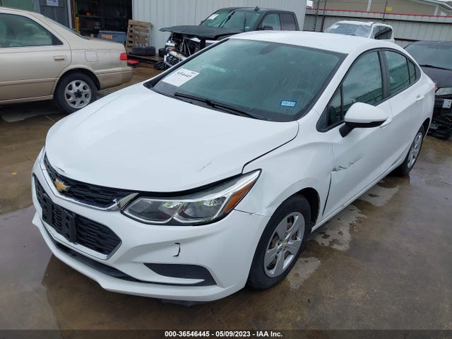 Chevrolet CRUZE LS 2017 1G1BC5SM2H7112145 Image 2