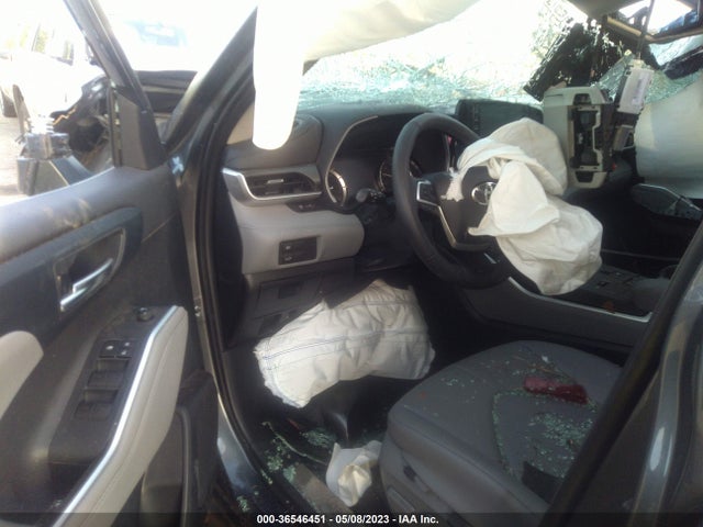 Toyota Highlander Xle 2022 5TDGZRAH2NS558479 Image 5