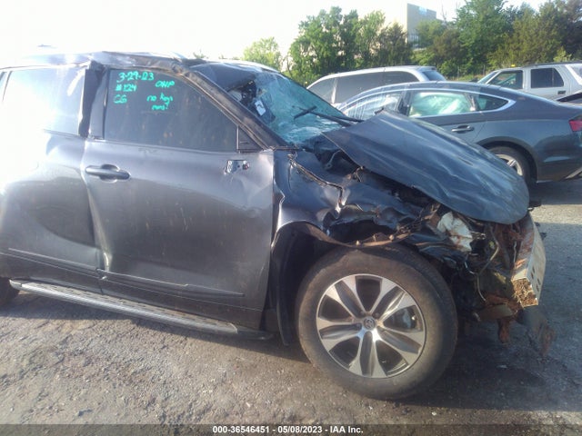 Toyota Highlander Xle 2022 5TDGZRAH2NS558479 Image 6