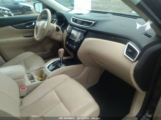 5N1AT2MV9FC826653 Nissan Rogue Sl