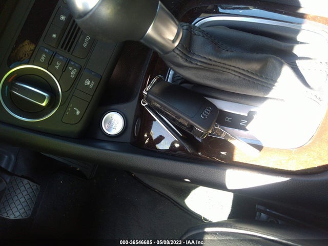 WA1JCCFS3JR035290 Audi Q3 Premium Plus