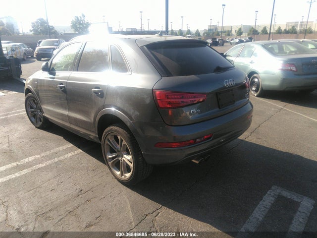 WA1JCCFS3JR035290 Audi Q3 Premium Plus