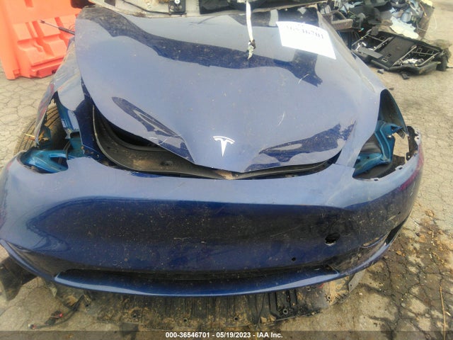 7SAYGAEE0NF347073 Tesla Model Y Long Range