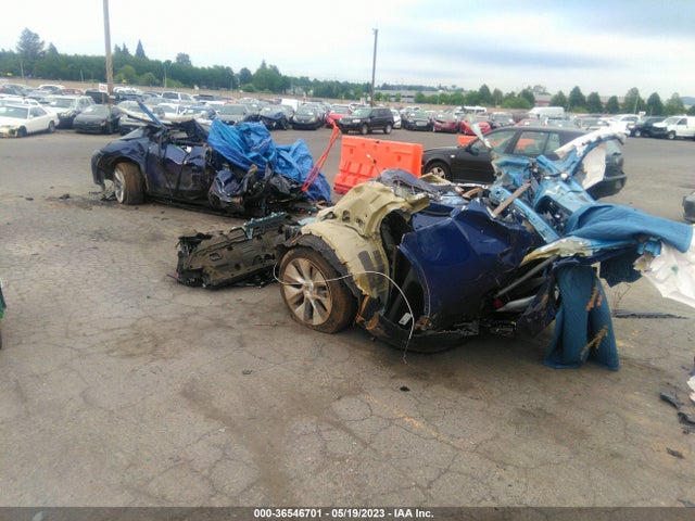 7SAYGAEE0NF347073 Tesla Model Y Long Range