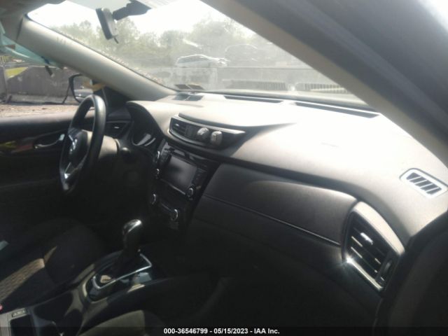JN8AT2MV6JW312338 Nissan ROGUE SV