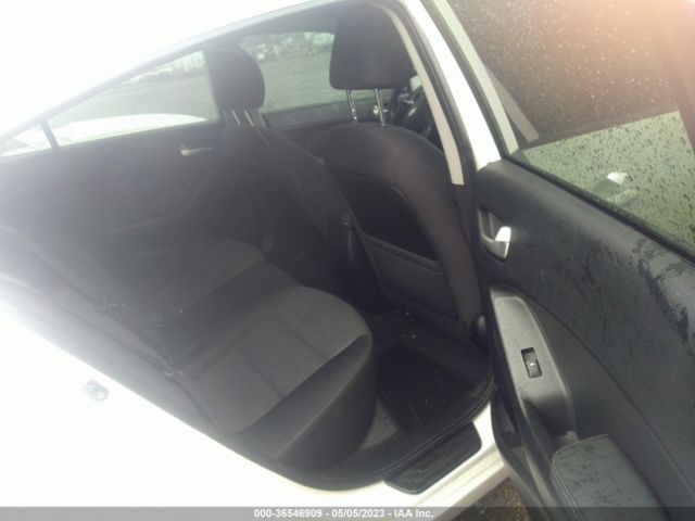 3KPFL4A7XJE247359 KIA FORTE LX