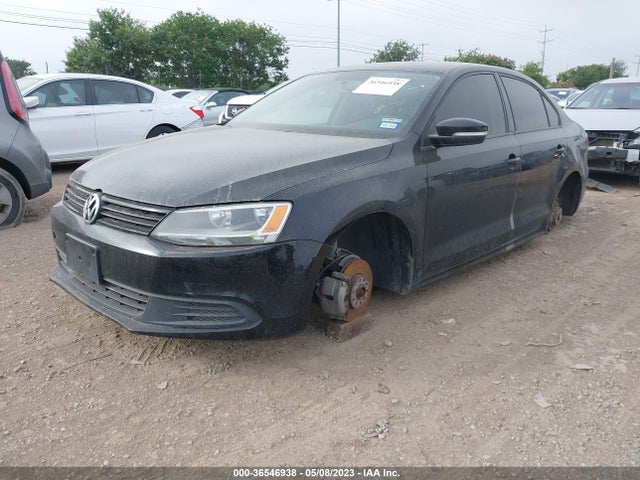 3VWD17AJ2EM418544 Volkswagen Jetta Sedan Se