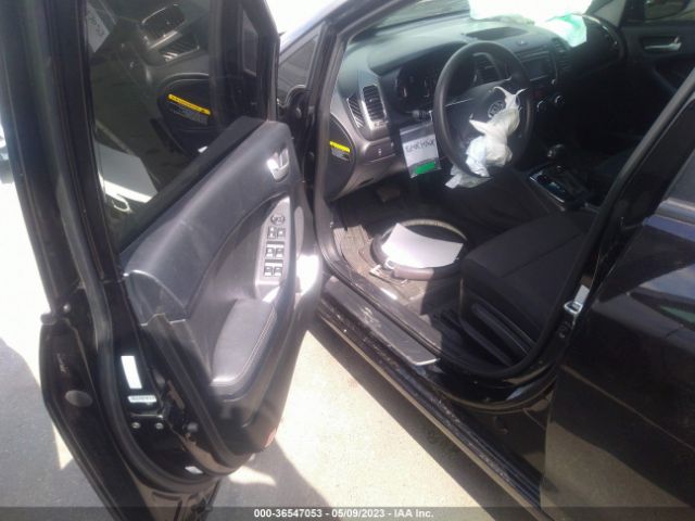 3KPFK4A77JE273730 KIA FORTE LX