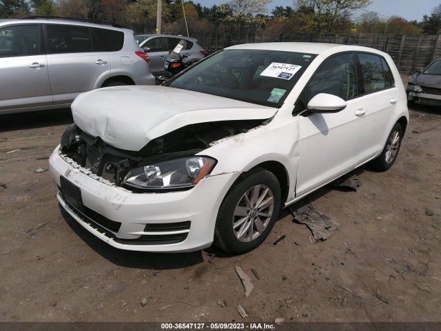 3VW217AU7FM064345 Volkswagen Golf Tsi S