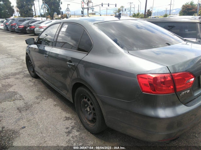 3VWD17AJXEM298928 Volkswagen Jetta Sedan Se