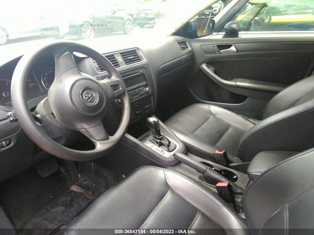 3VWD17AJXEM298928 Volkswagen Jetta Sedan Se