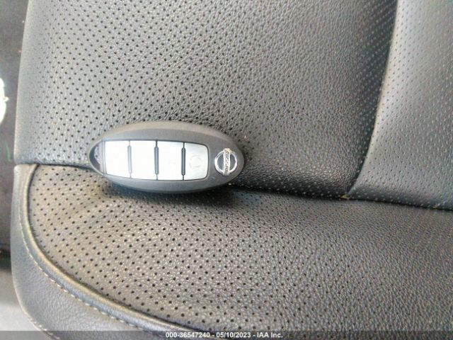 JN1BJ1CV8MW300393 Nissan Rogue Sport Sl