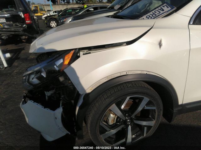 JN1BJ1CV8MW300393 Nissan Rogue Sport Sl