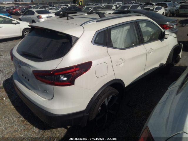 JN1BJ1CV8MW300393 Nissan Rogue Sport Sl