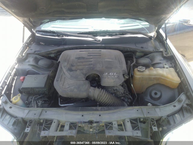 2C3CCAKG9EH170000 Chrysler 300 300c