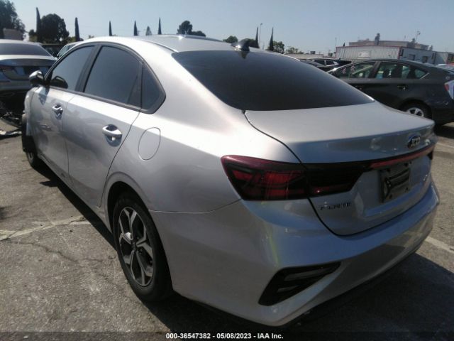 3KPF24AD9ME314742 KIA Forte Lxs