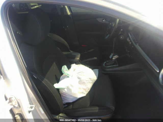 3KPF24AD9ME314742 KIA Forte Lxs