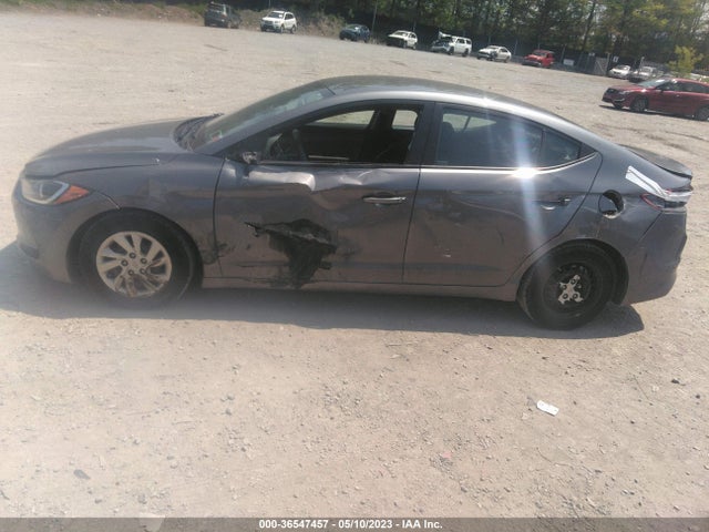 2018 HYUNDAI ELANTRA SE VIN: 5NPD74LF9JH260647