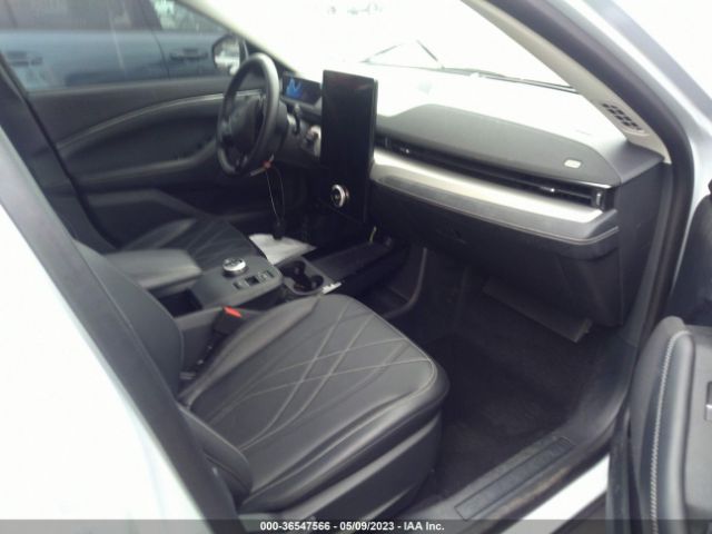 3FMTK1RM6NMA18232 Ford Mustang Mach-e Select