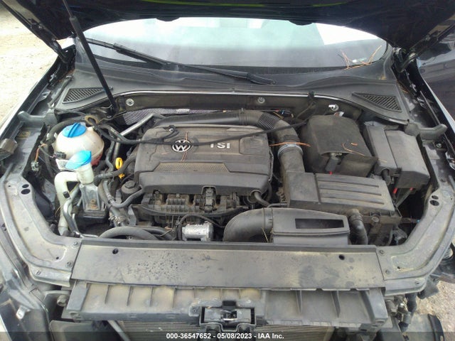 1VWBT7A37HC008797 Volkswagen Passat 1.8t Se