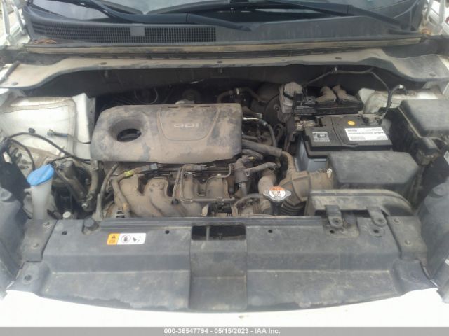 KNDJN2A25K7657128 KIA Soul Base