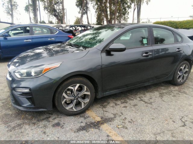 3KPF24AD9ME306561 KIA Forte Lxs