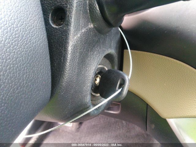 KNADM4A30E6363261 KIA RIO LX