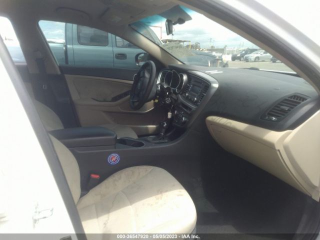 KNAGM4A7XE5477189 KIA Optima Lx