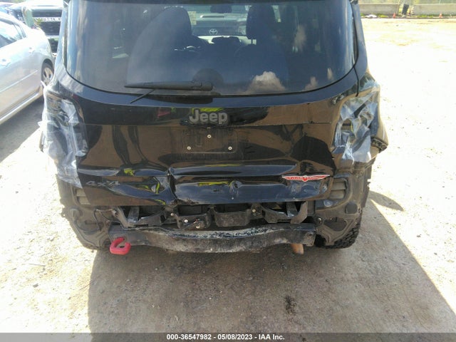 ZACCJBCT2GPD45353 Jeep Renegade Trailhawk