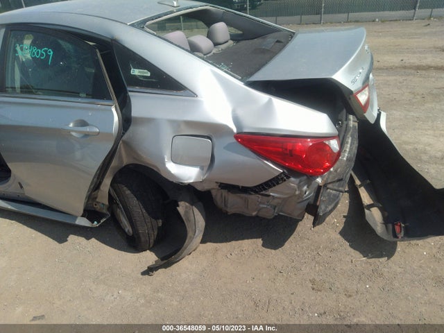 2011 HYUNDAI SONATA GLS PZEV VIN: 5NPEB4ACXBH203919