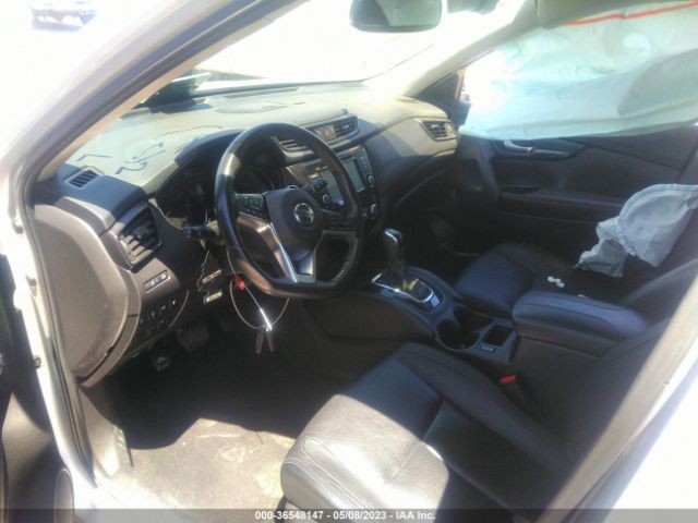 JN8AT2MT2JW460792 Nissan Rogue Sl