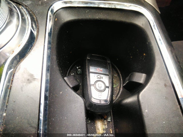 Ford FUSION SE 2018 3FA6P0H71JR261572 Image 3