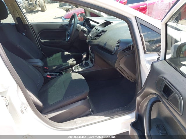 Ford FIESTA SE 2018 3FADP4BJXJM111931 Image 6