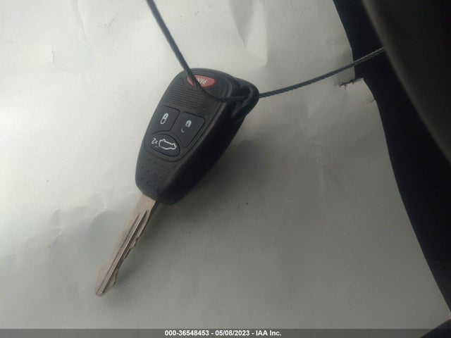 1C3CCBBB8EN178381 Chrysler 200 Touring